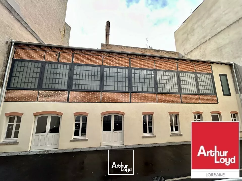 BUREAUX à VENDRE de 500 m²