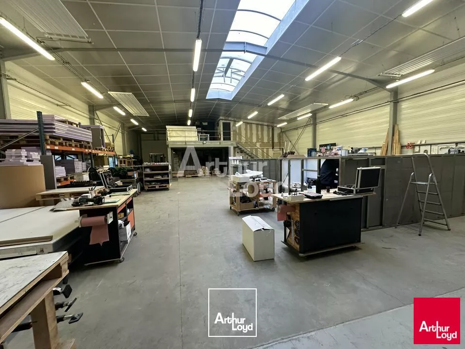 Bâtiment indépendant qualitatif à moins de 10 minutes de Rennes