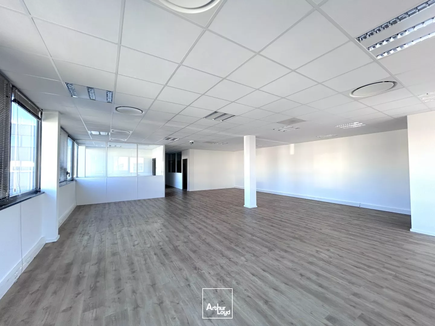 Location de bureaux à Pessac à proximité de la rocade et du tram B