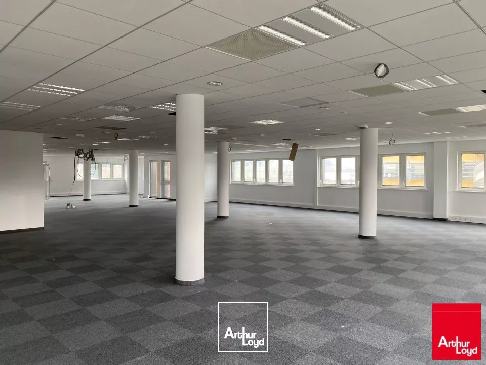 Valence Rovaltain Gare TGV - plateaux tertiaires 