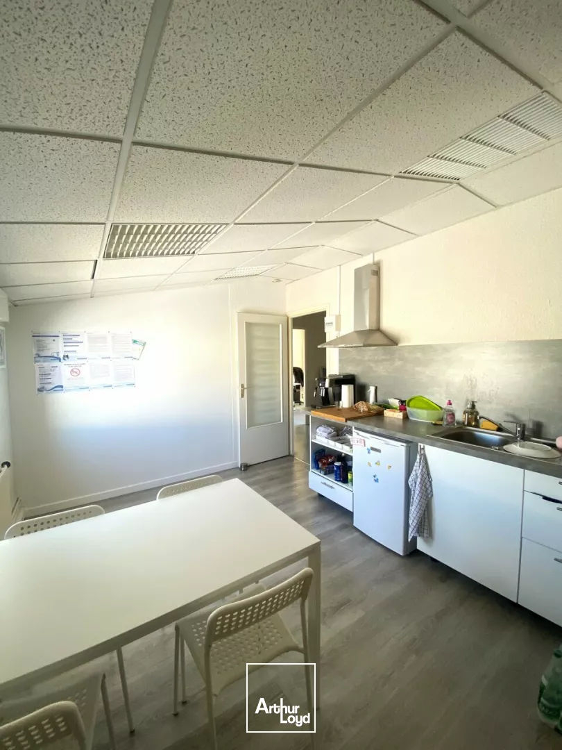 BUREAUX ATYPIQUE - A LOUER- TALANT