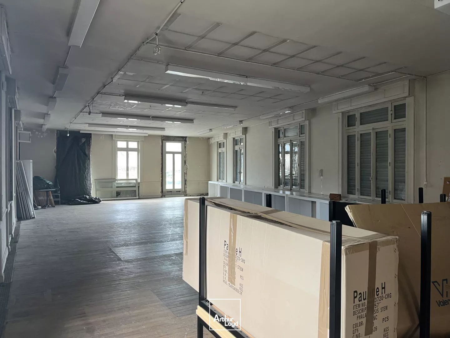 BUREAUX - A LOUER - 170 m2 - CENTRE VILLE DE SAINT QUENTIN