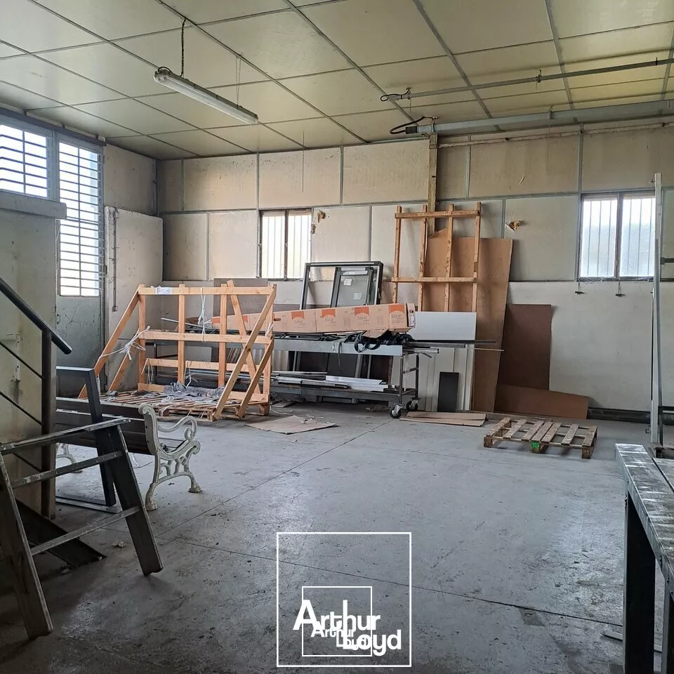 ENTREPOT - ATELIER location à BRIVE LA GAILLARDE 19100