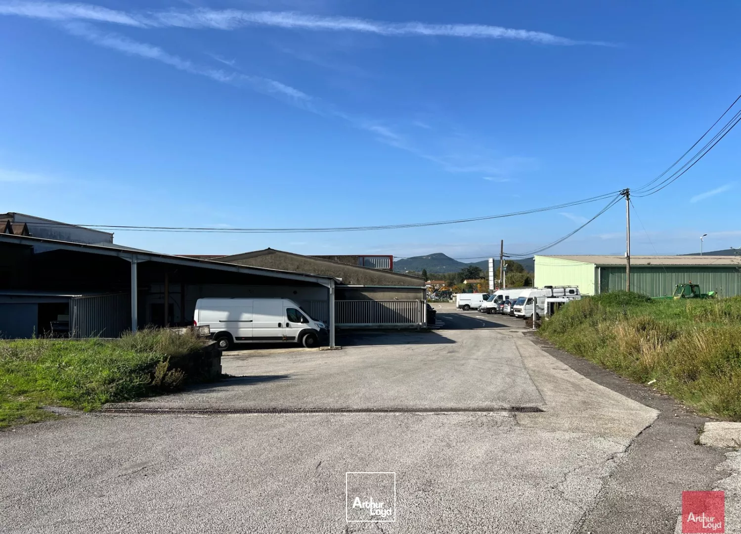 Local d'activité à louer sur la commune de St Hilaire de Brethmas