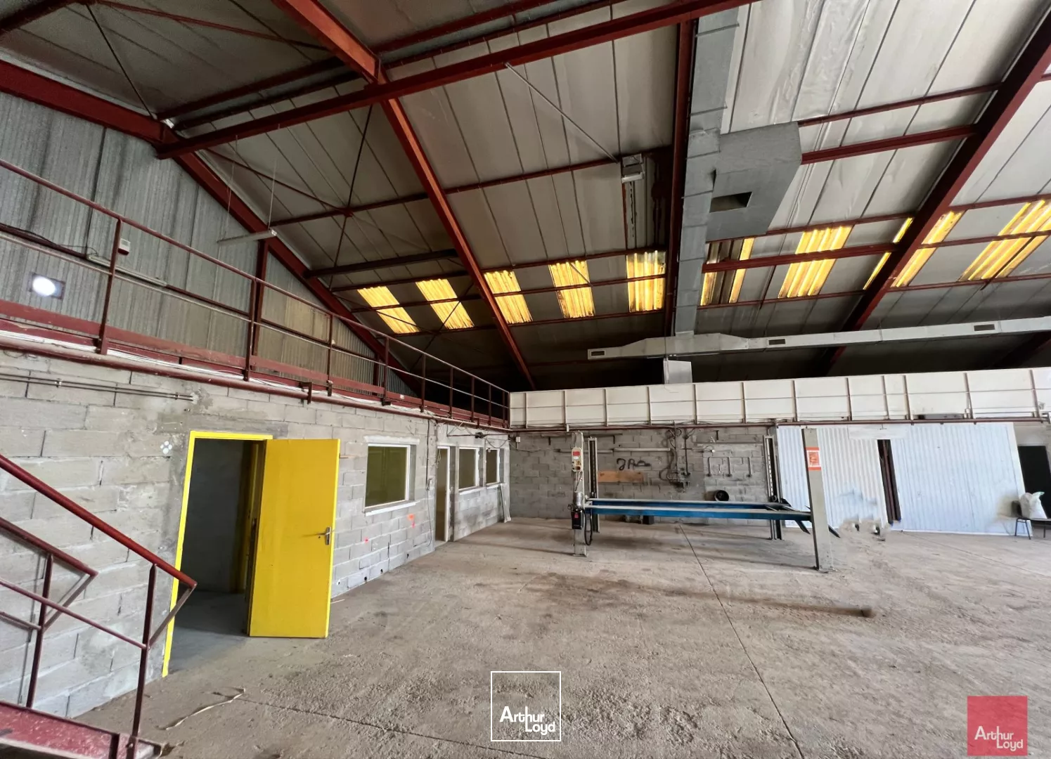 Local d'activité à louer sur la commune de St Hilaire de Brethmas