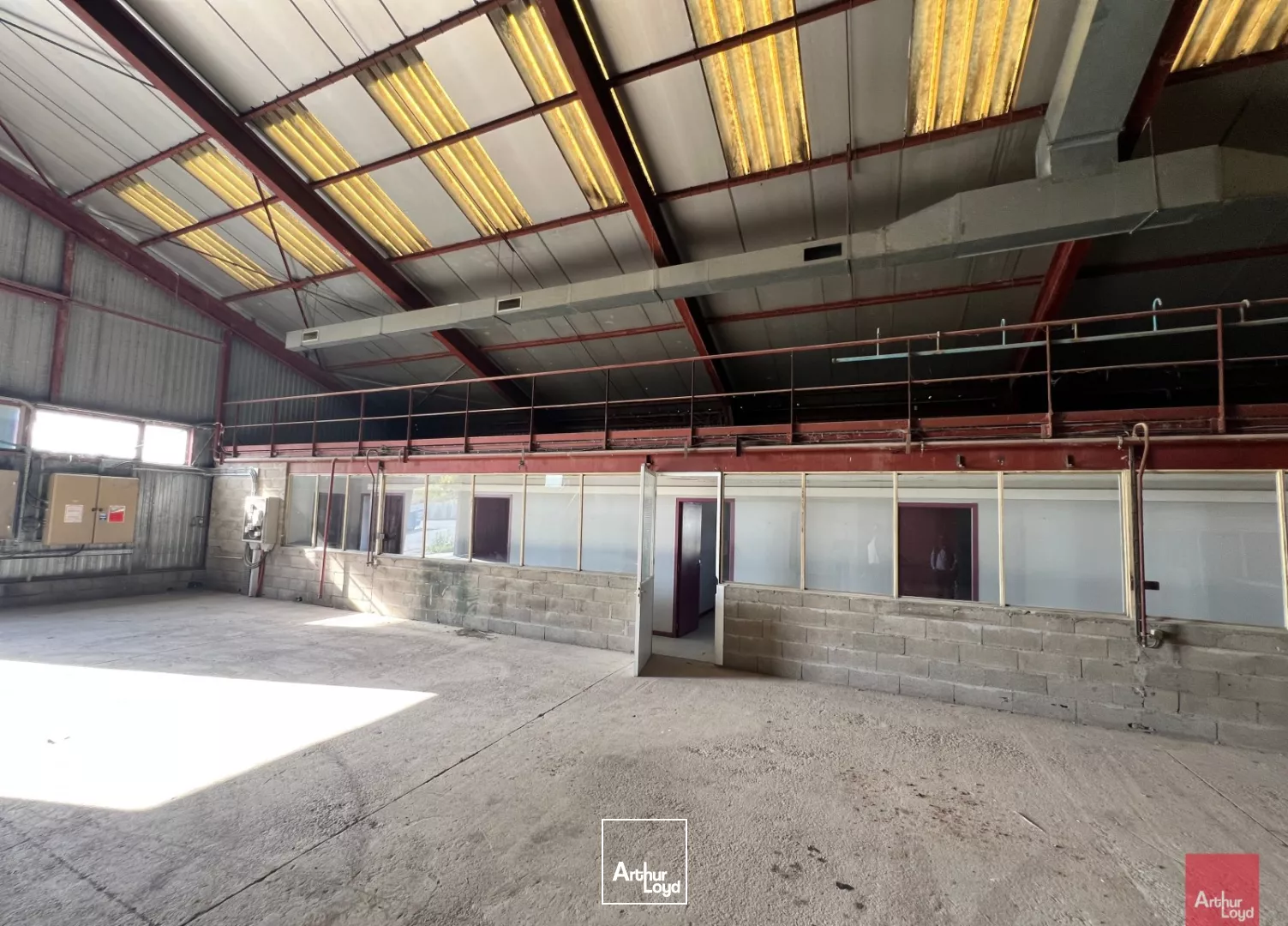 Local d'activité à louer sur la commune de St Hilaire de Brethmas