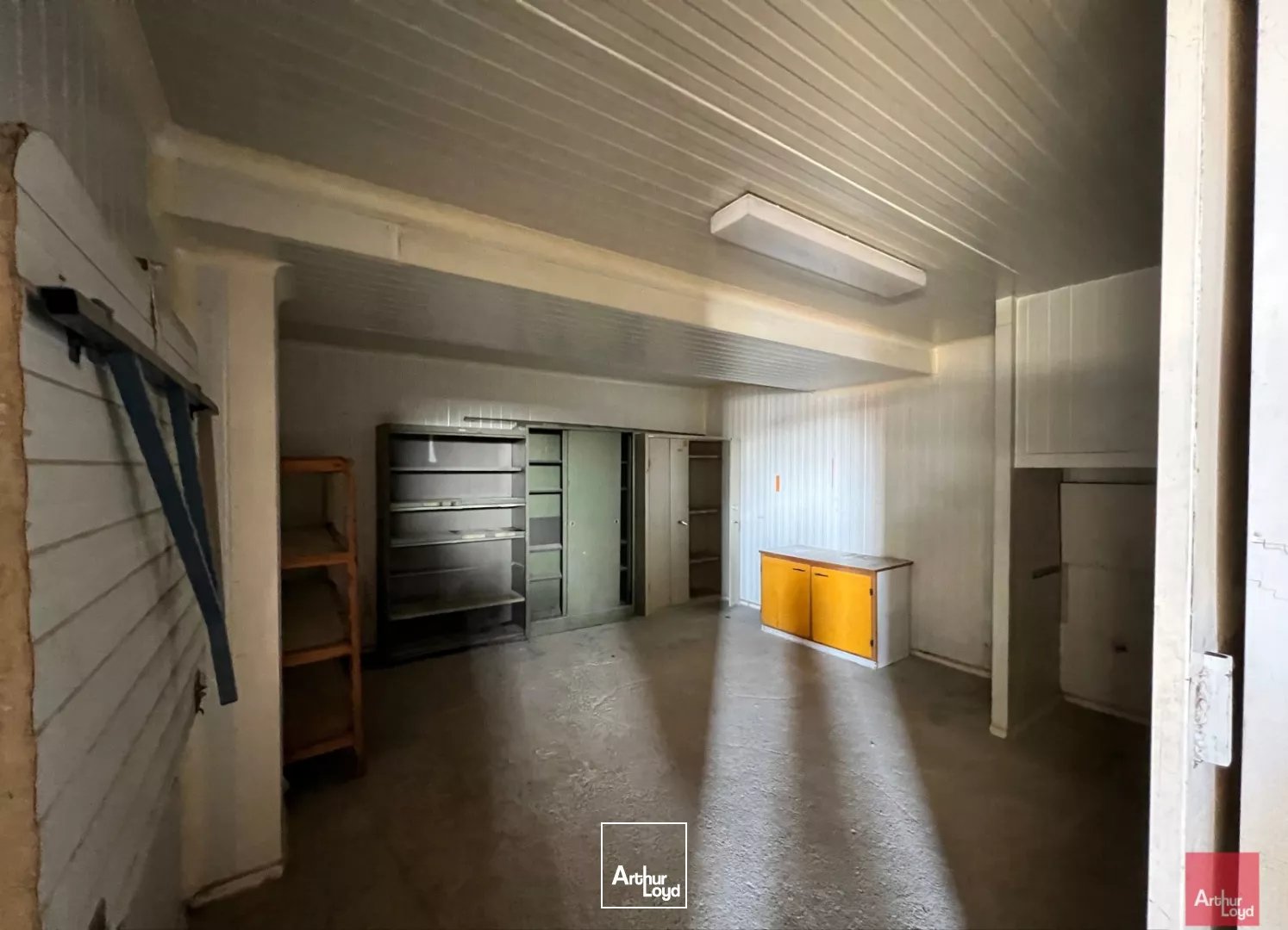 Local d'activité à louer sur la commune de St Hilaire de Brethmas