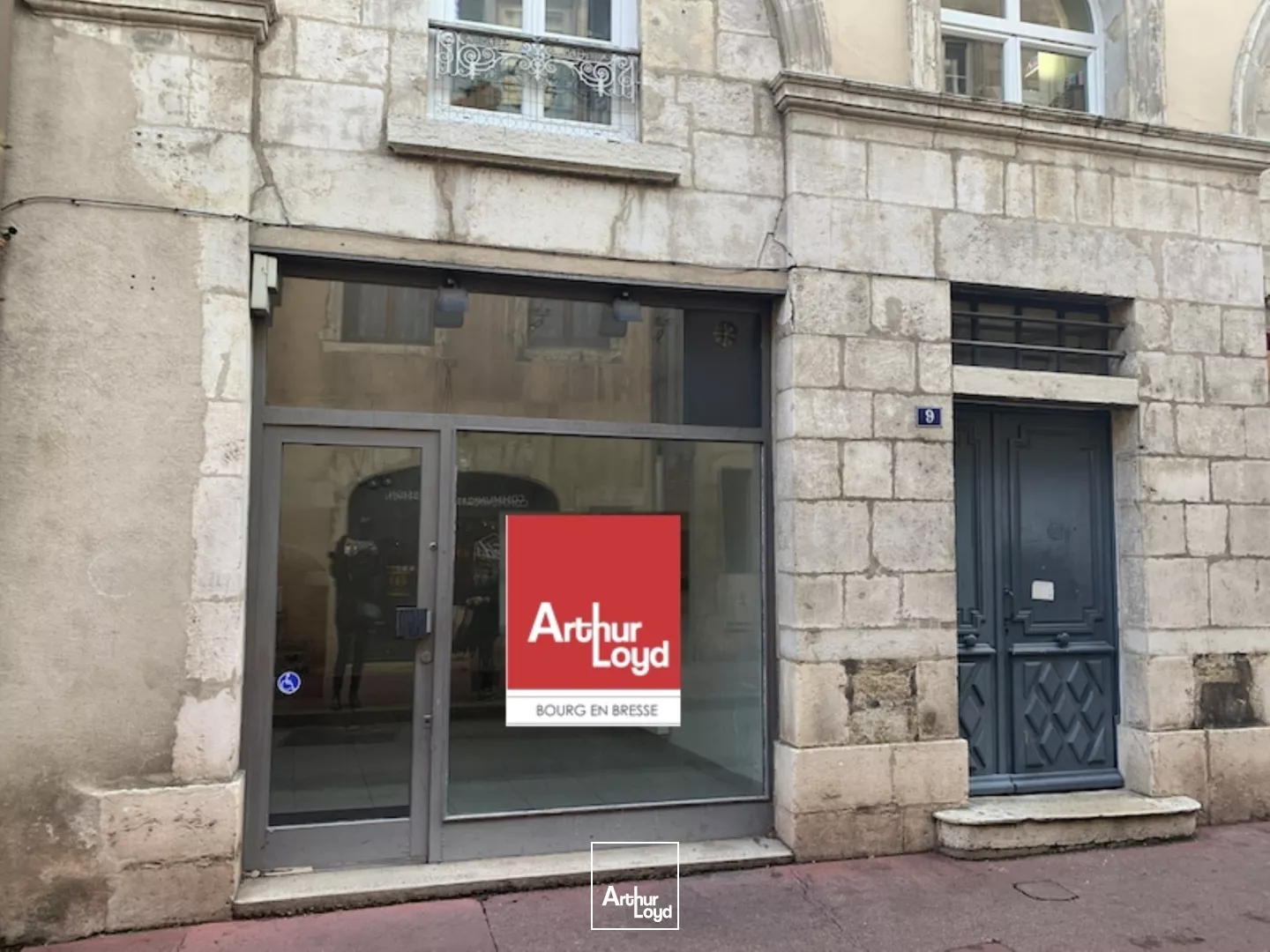 CENTRE VILLE - LOCAL COMMERCIAL - LOCATION PURE