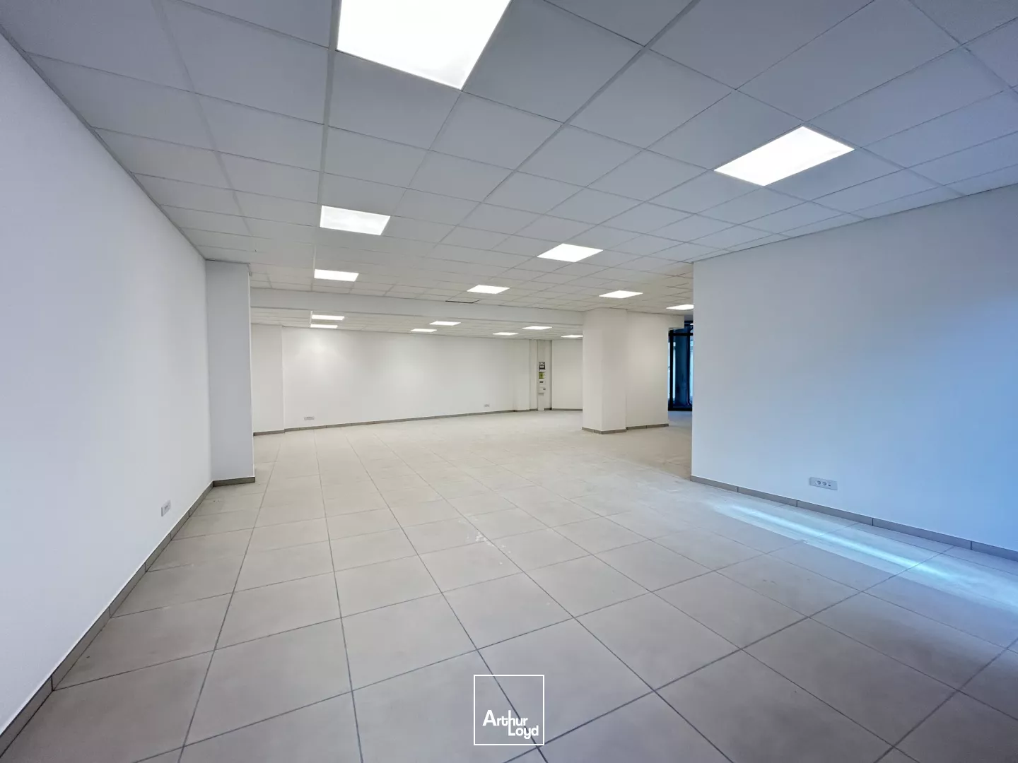 Local commercial à vendre