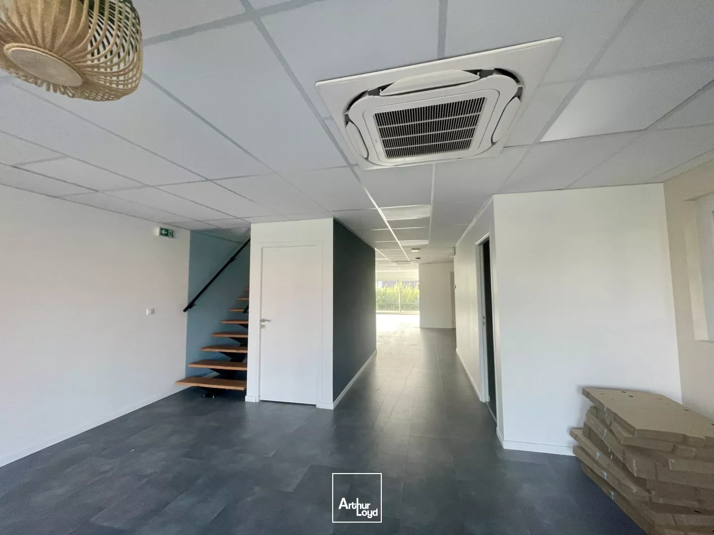 Bureaux à louer à MARBEUF 27110