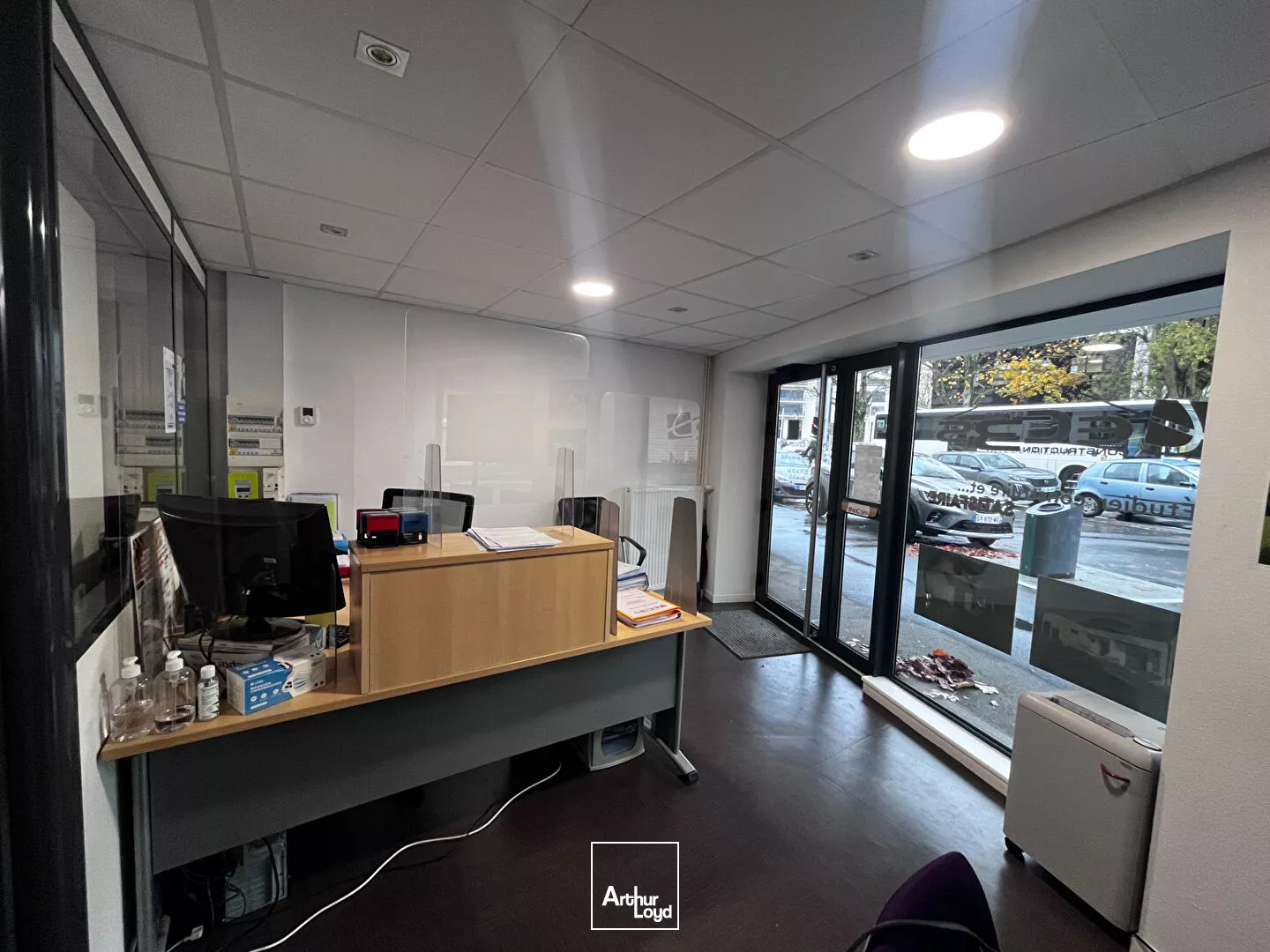 Bureaux Caen 60.94 m²