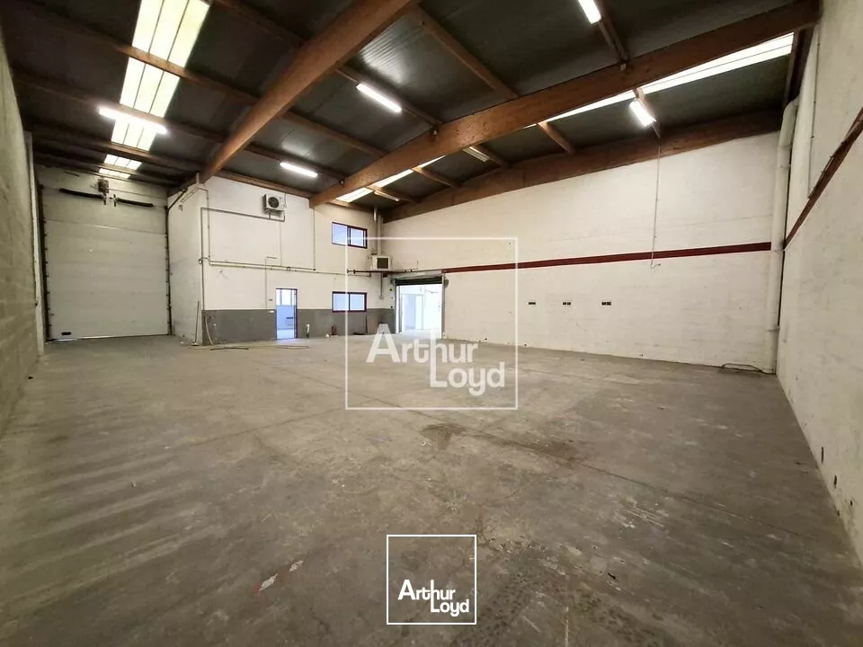 Location Atelier proche axes routiers