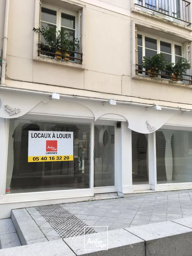 Hyper centre-ville de Limoges, local commercial à louer