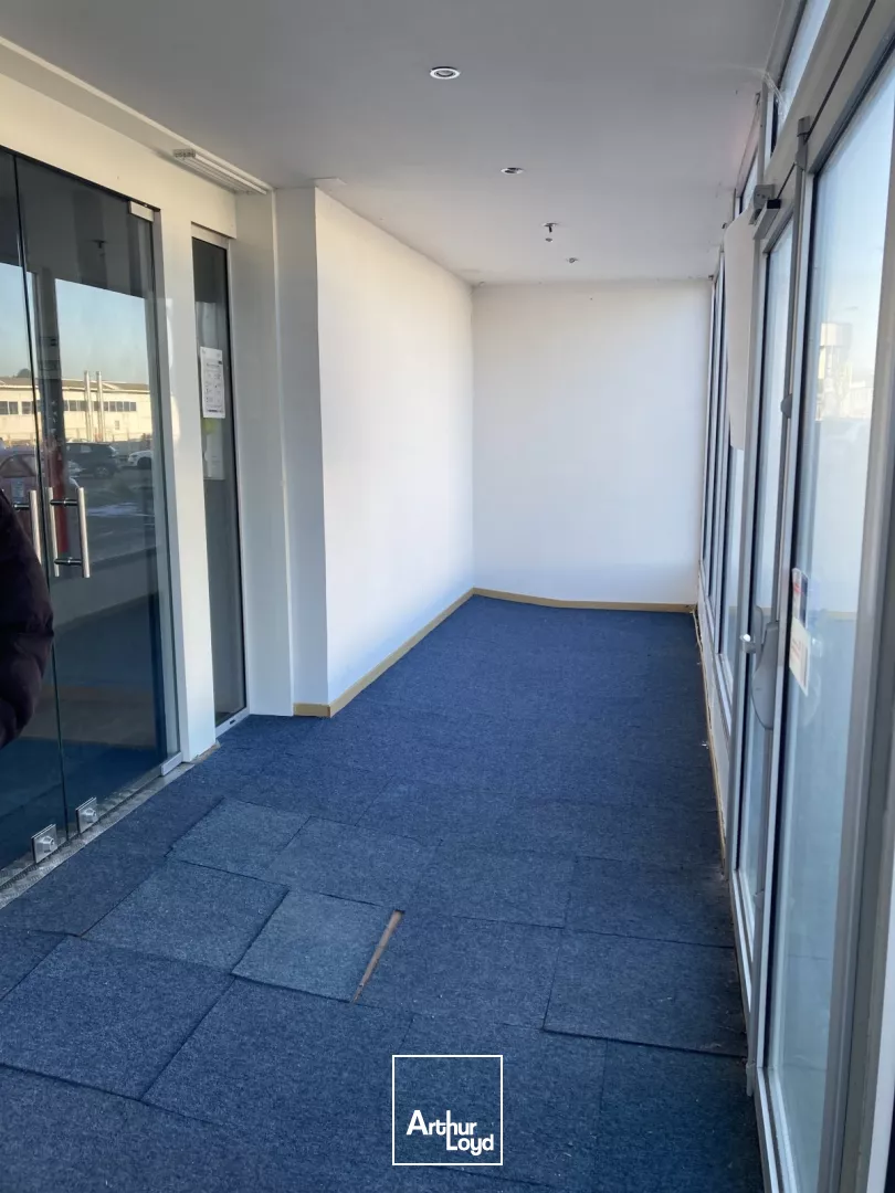 Locaux d'activité à vendre à EVREUX 27000