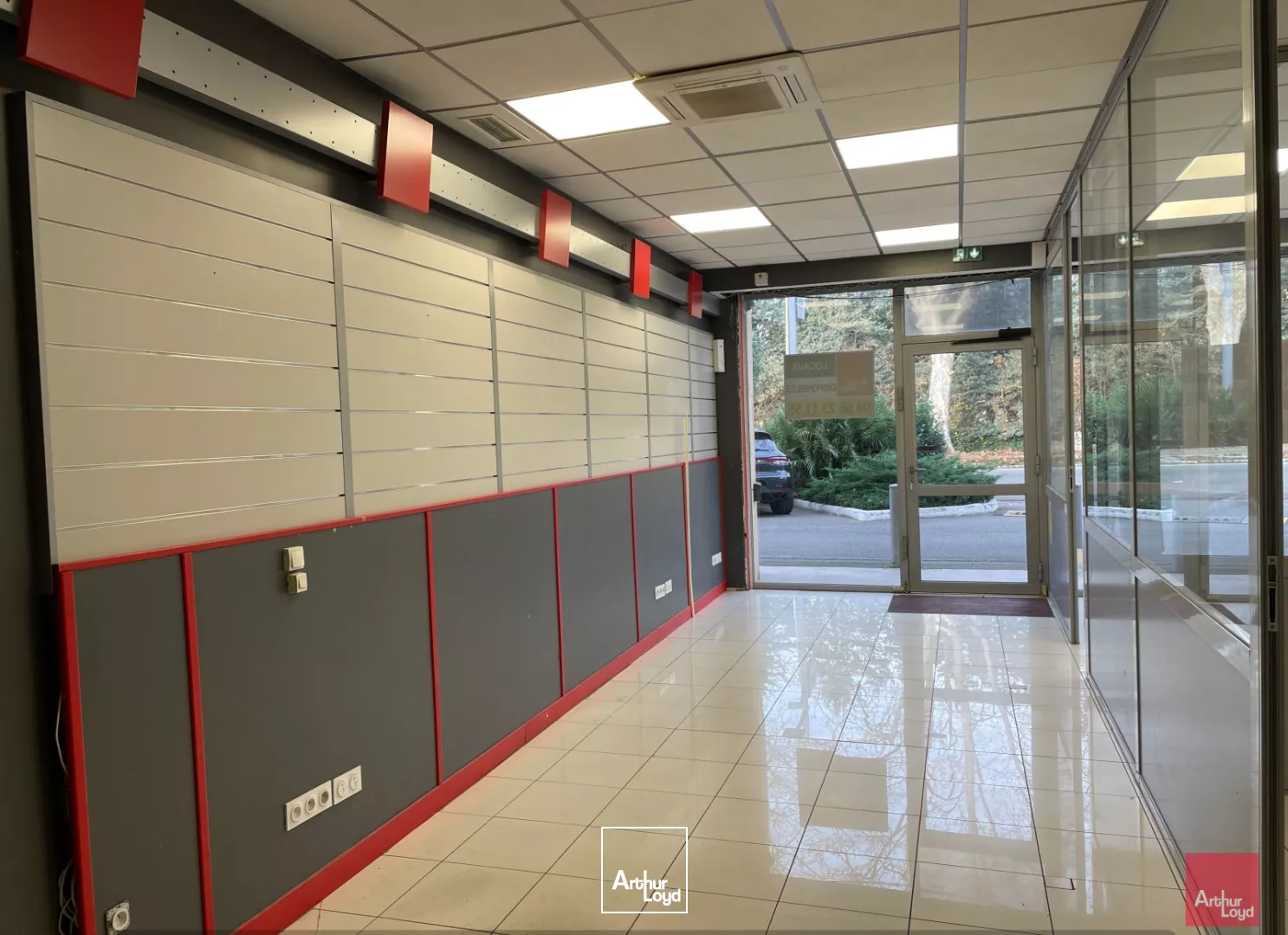 Local commercial à louer sur le secteur des pont des charrettes à Uzès