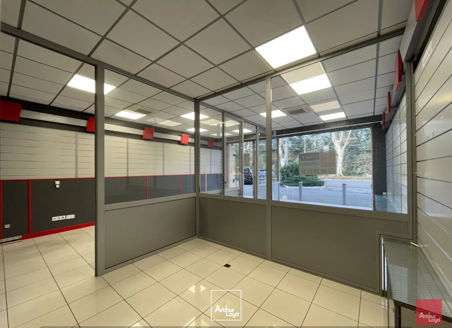 Local commercial à louer sur le secteur des pont des charrettes à Uzès