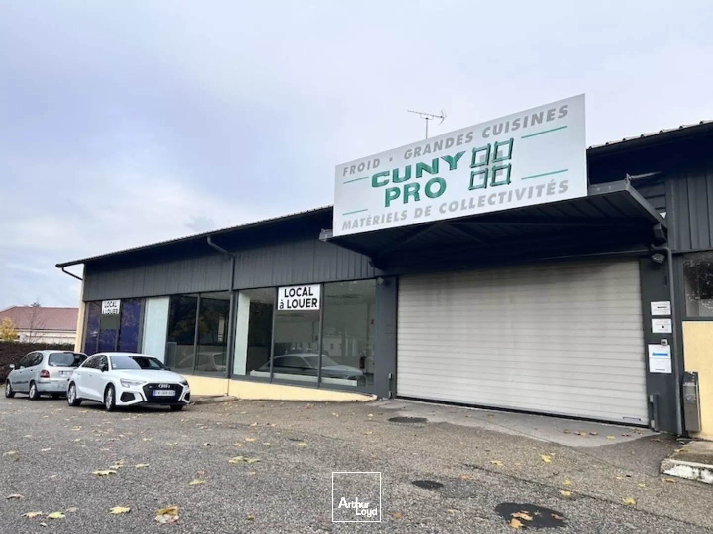 BOURG EN BRESSE - AXE PASSANT - QUARTIER BROU - LOCAL D'ACTIVITE A LOUER