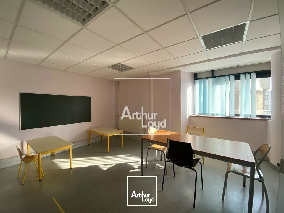 Secteur prisé - bureaux lumineux 