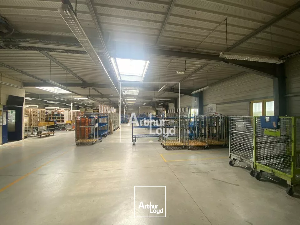 Bâtiment indépendant à vendre - Moret sur Loing