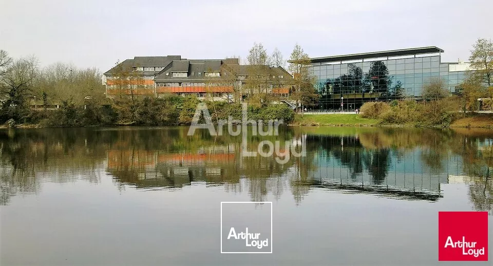 RENNES LONGCHAMPS - BUREAUX A LOUER - 317 M²