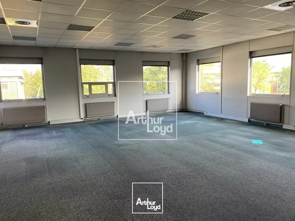 LISSES BUREAUX A LOUER