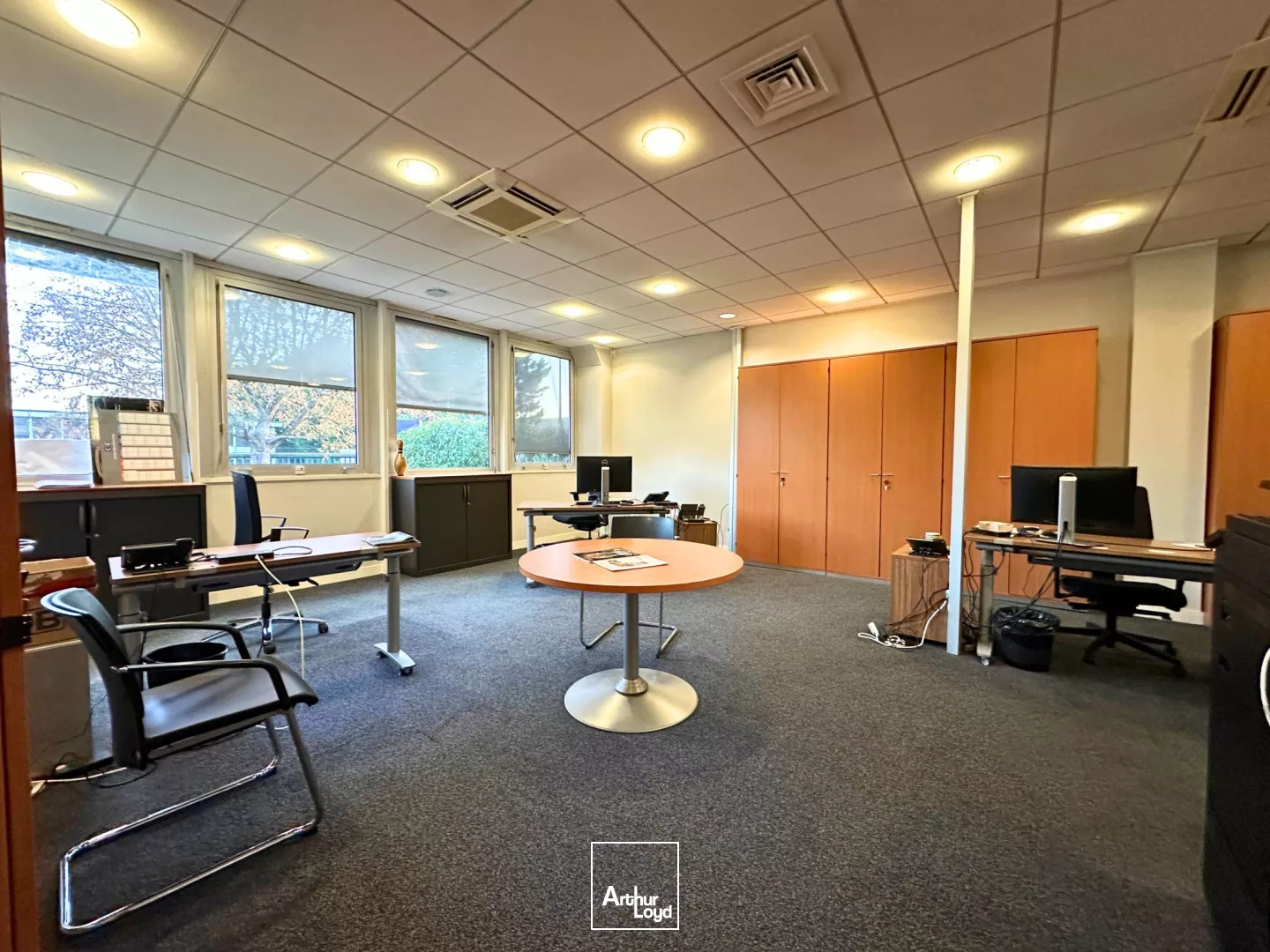 Bureaux à louer à SENLIS 60300