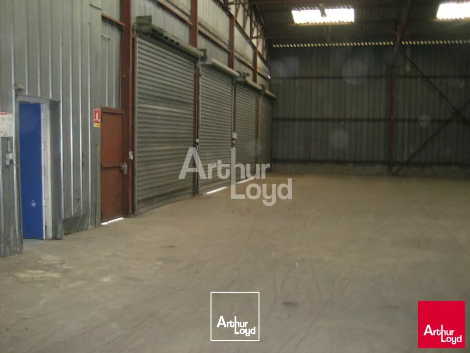 BLOIS - LOCATION LOCAL D'ACTIVITÉ DE 300 M² - ZONE INDUSTRIELLE