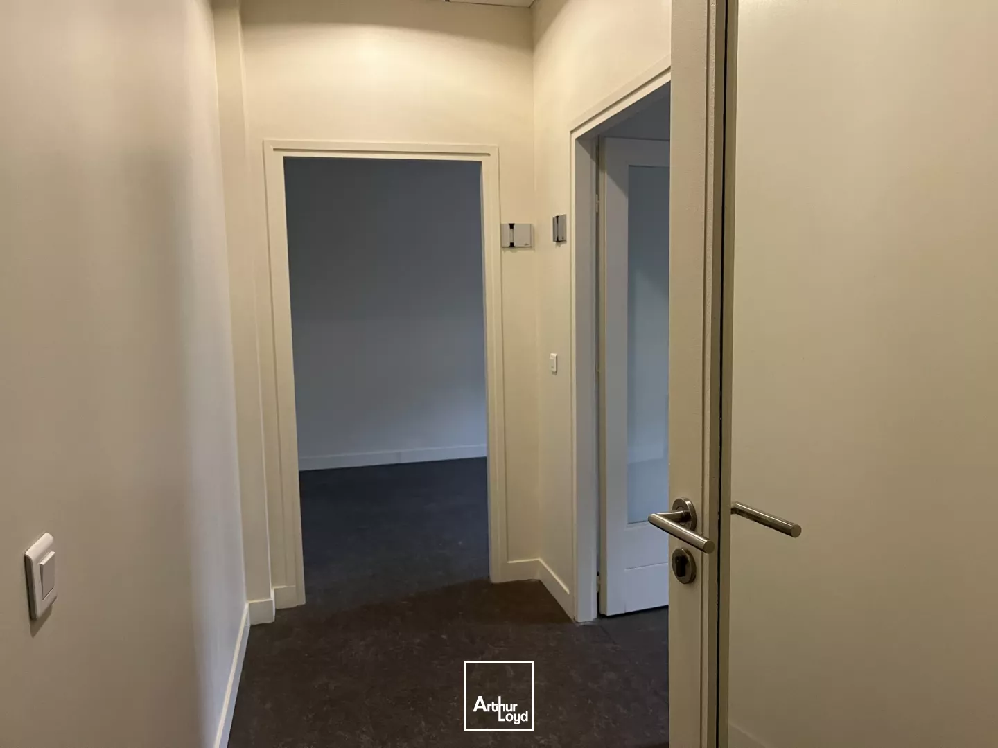 A LOUER BUREAUX 157 M2 NOGENT SUR OISE - CENTRE VILLE