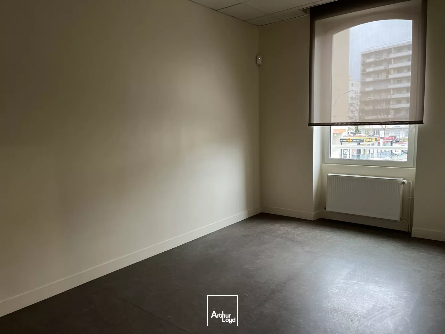 A LOUER BUREAUX 157 M2 NOGENT SUR OISE - CENTRE VILLE