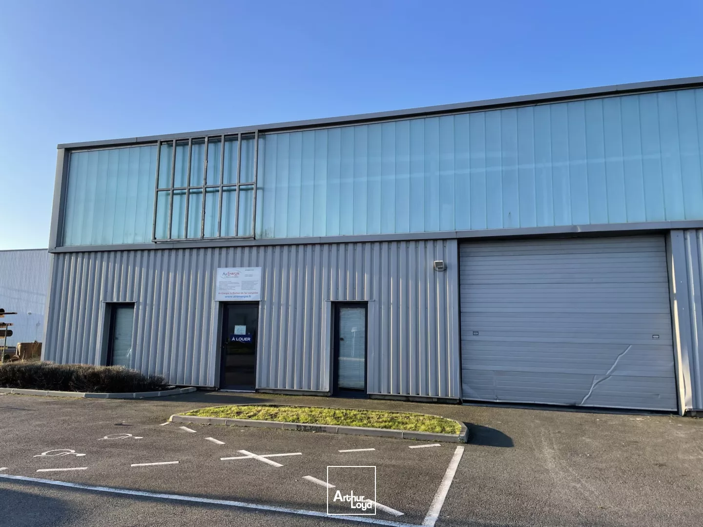 Cellule d'activité + Stockage extérieur 1000m2