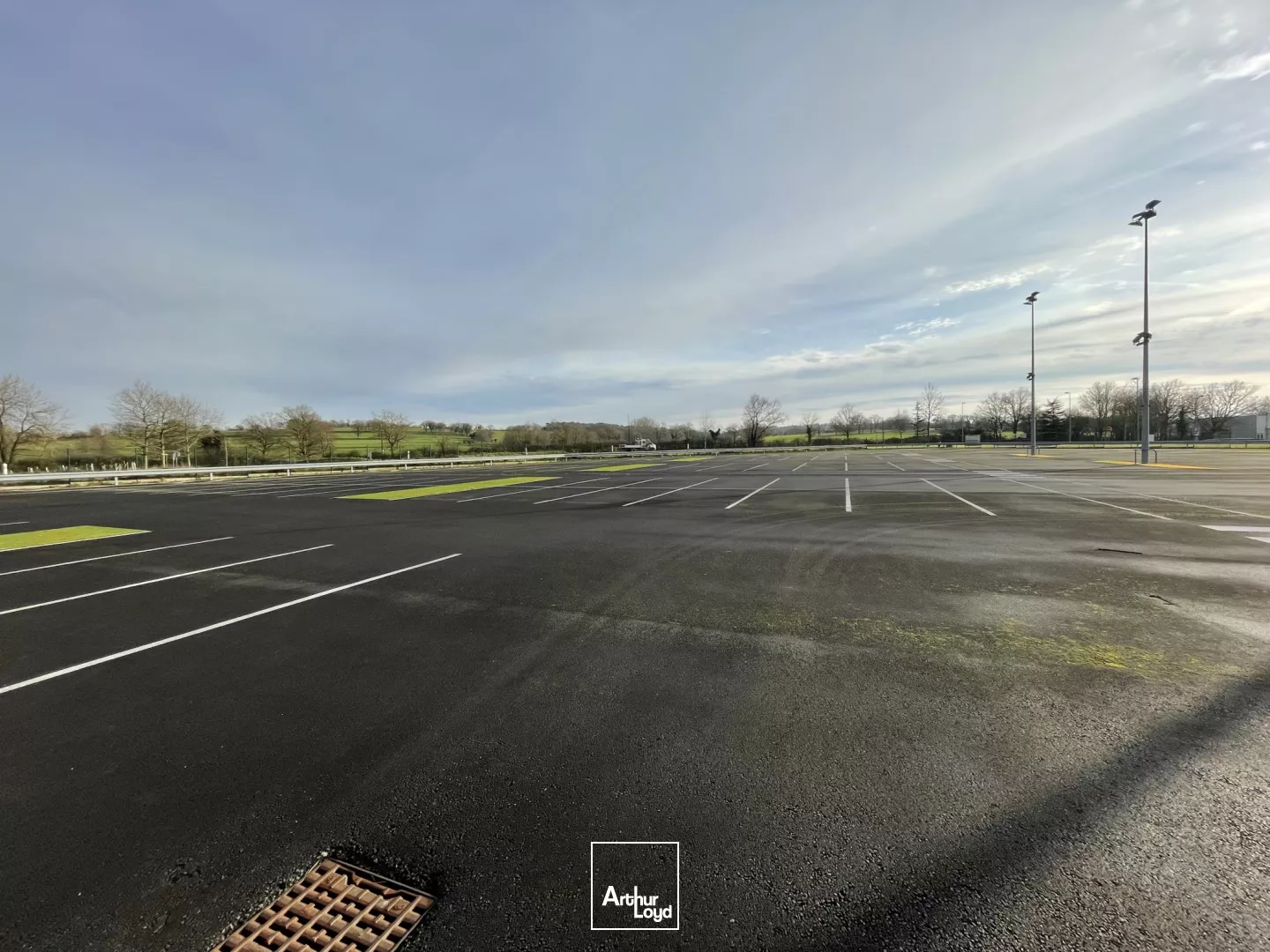 Batiment indépendant + terrain visibilité