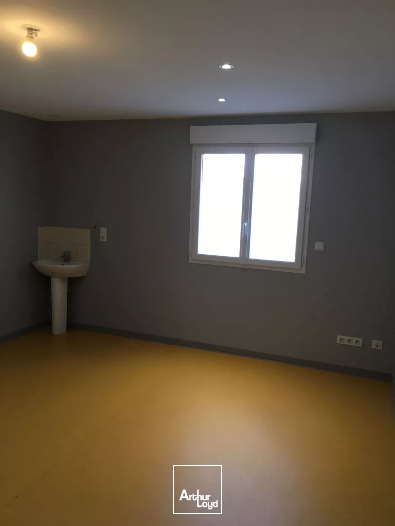 A louer un bureau dans un cabinet médical commune à proximité de Limoges