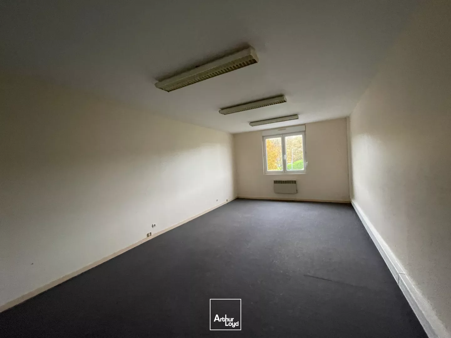 Bureaux à vendre à EVREUX 27000