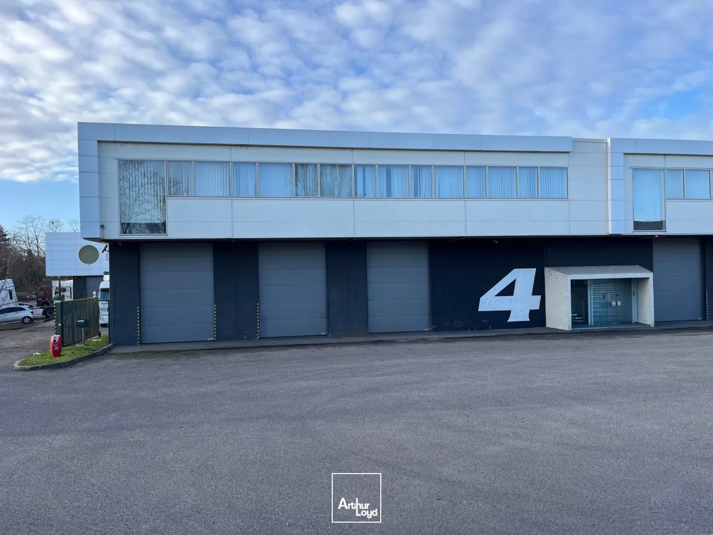 Locaux d'activité à louer à SAINT OUEN L'AUMONE 95310