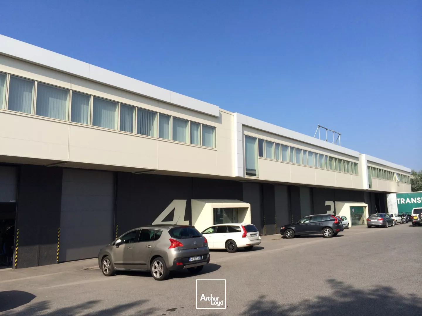 Locaux d'activité à louer à SAINT OUEN L'AUMONE 95310