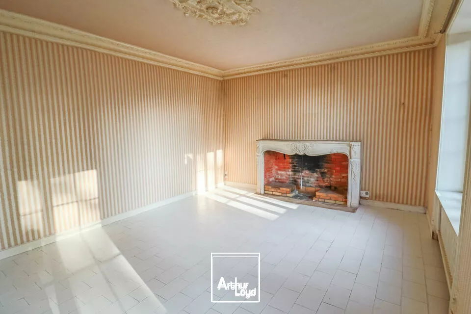 BUREAUX vente à DONZENAC 19270