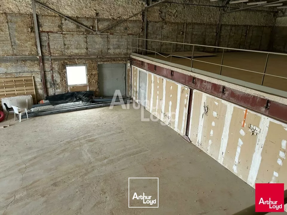 BLOIS - LOCATION LOCAL D'ACTIVITÉ DE 851 M² - ZONE INDUSTRIELLE NORD