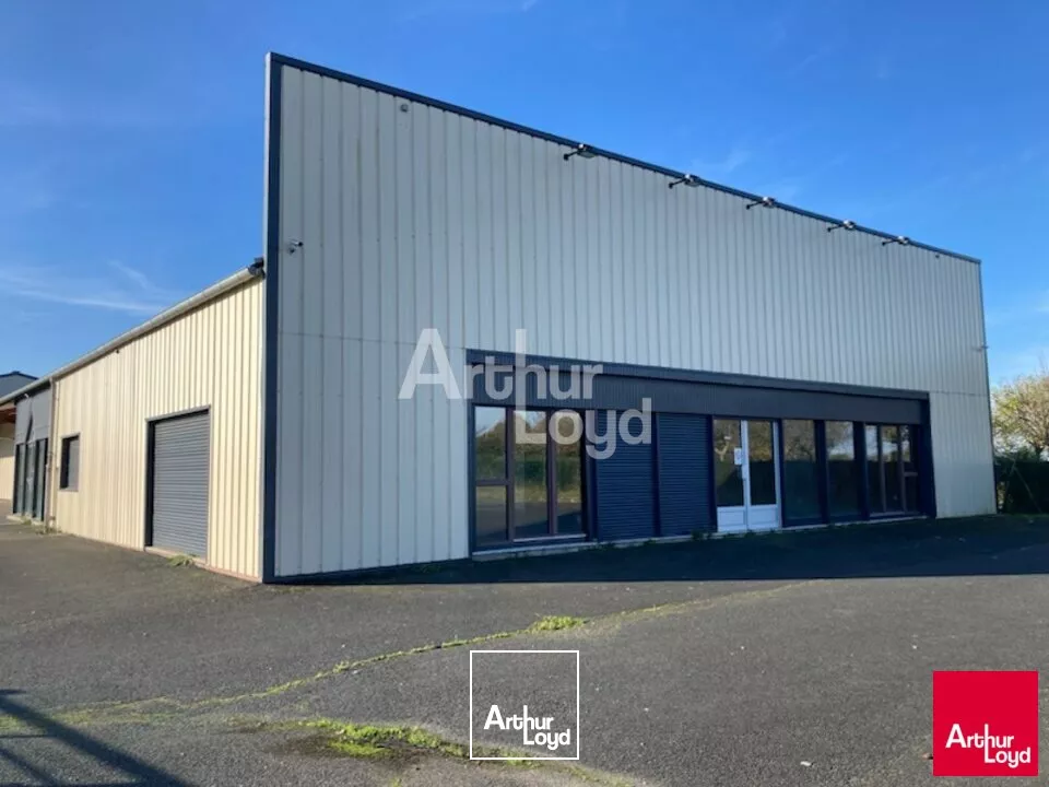 CHATEAUROUX / DEOLS - A LOUER - SITE D'ACTIVITE de 300m² 