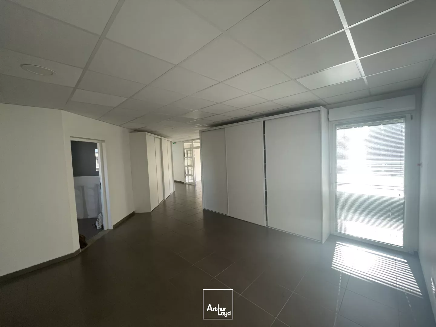 Narbonne - Bureaux à la vente 226 m2