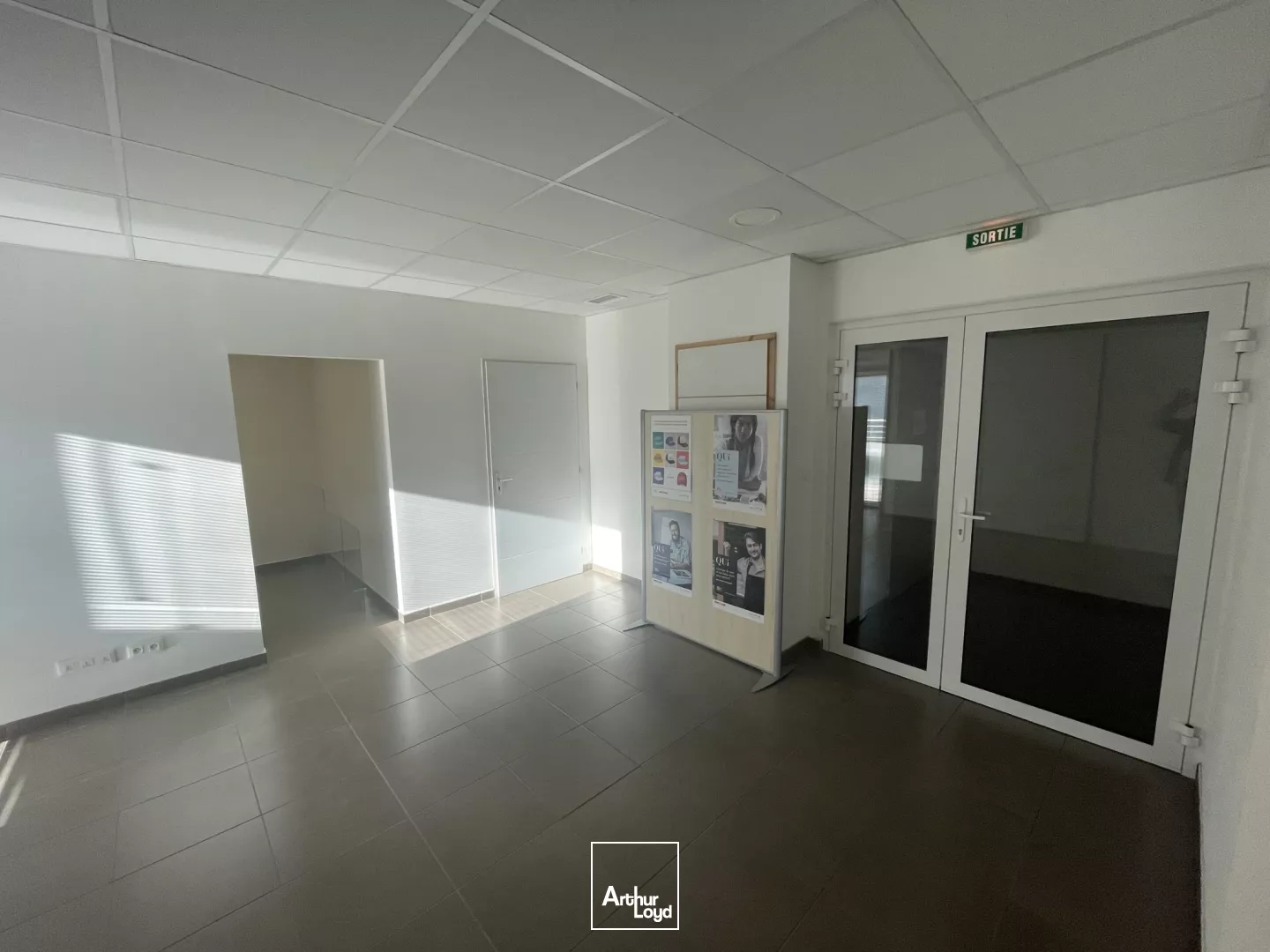 Narbonne - Bureaux à la vente 226 m2