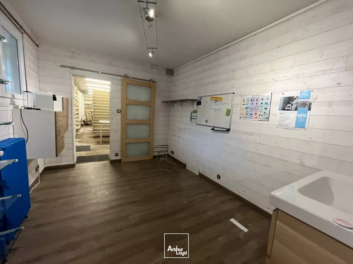 A VENDRE LOCAL COMMERCIAL ST NAZAIRE CENTRE