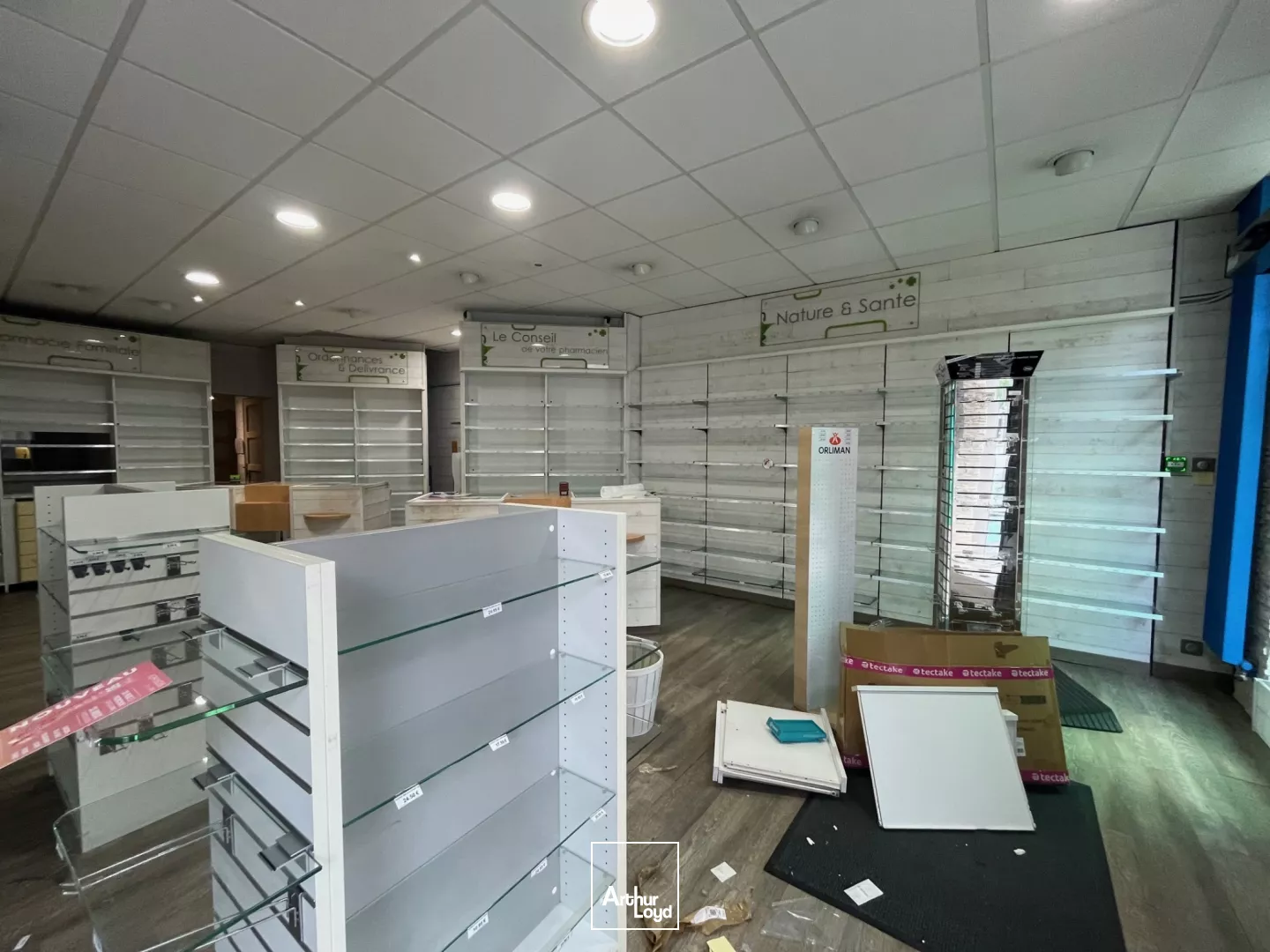 A VENDRE LOCAL COMMERCIAL ST NAZAIRE CENTRE