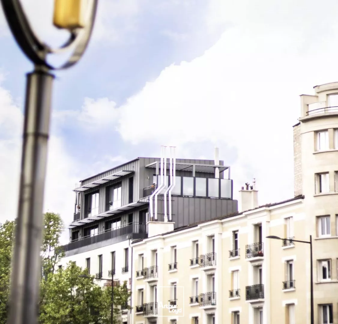 BUREAUX PLUG AND PLAY