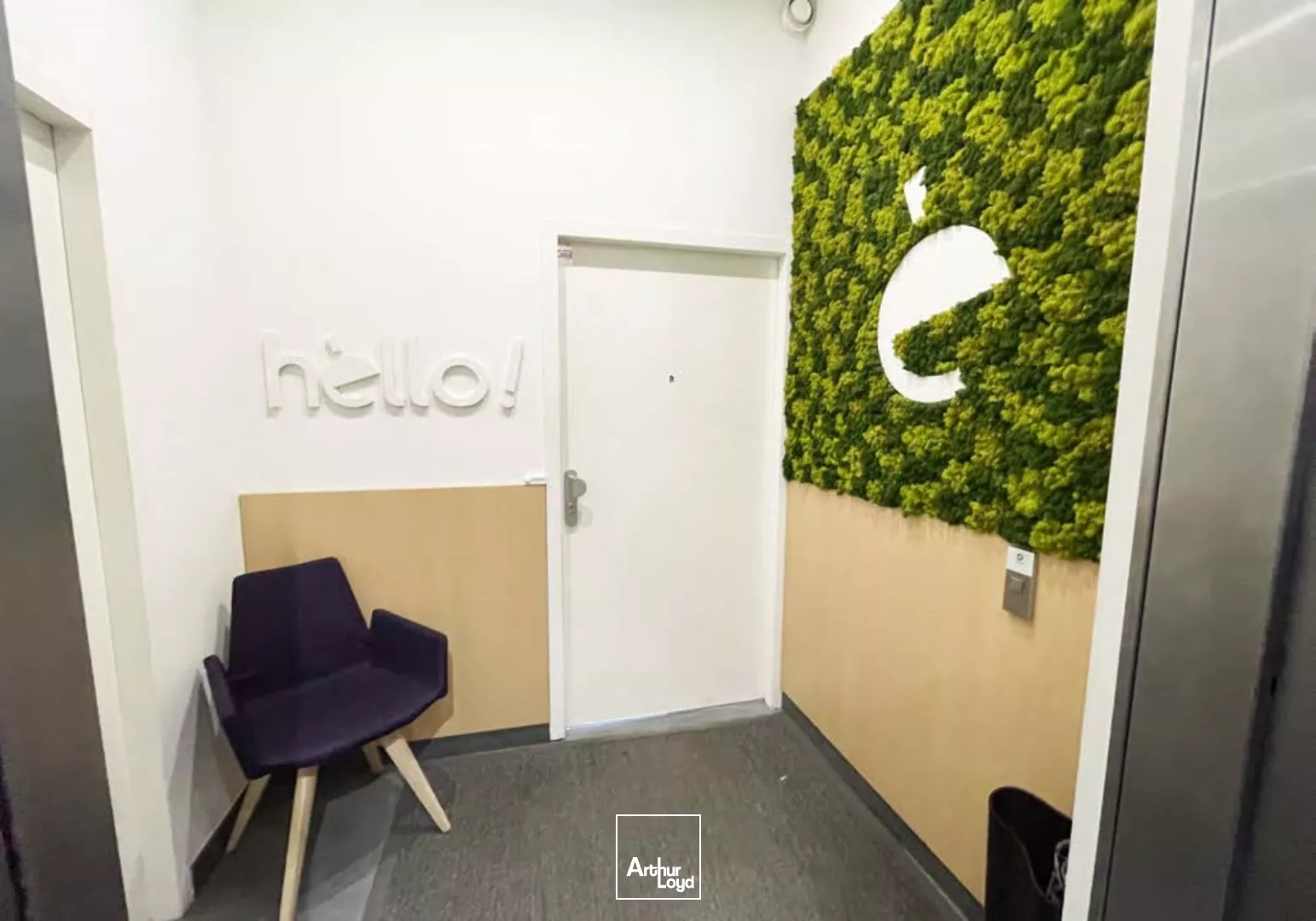 BUREAUX PLUG AND PLAY