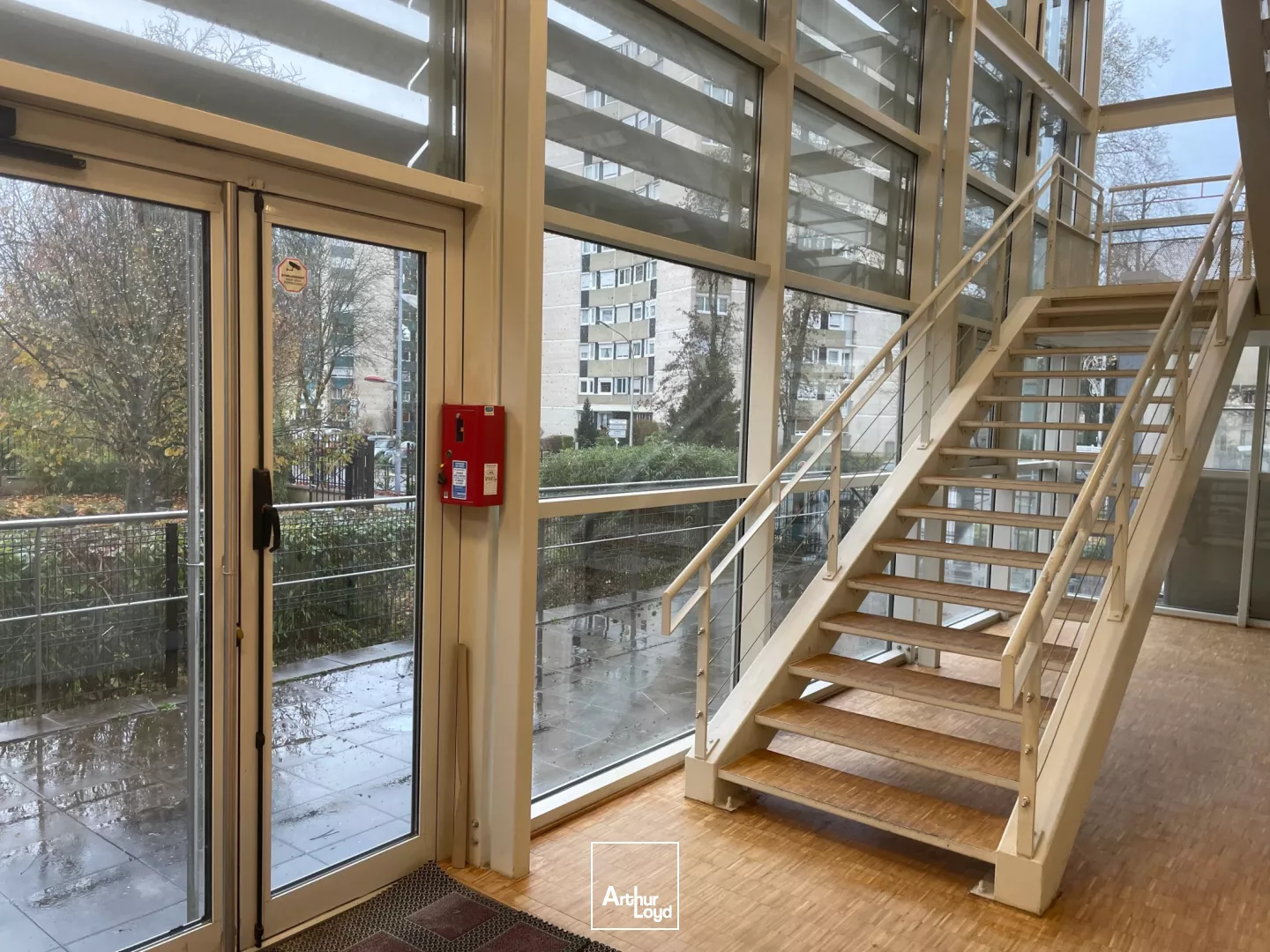 A LOUER BUREAUX 157 M2 NOGENT SUR OISE - CENTRE VILLE