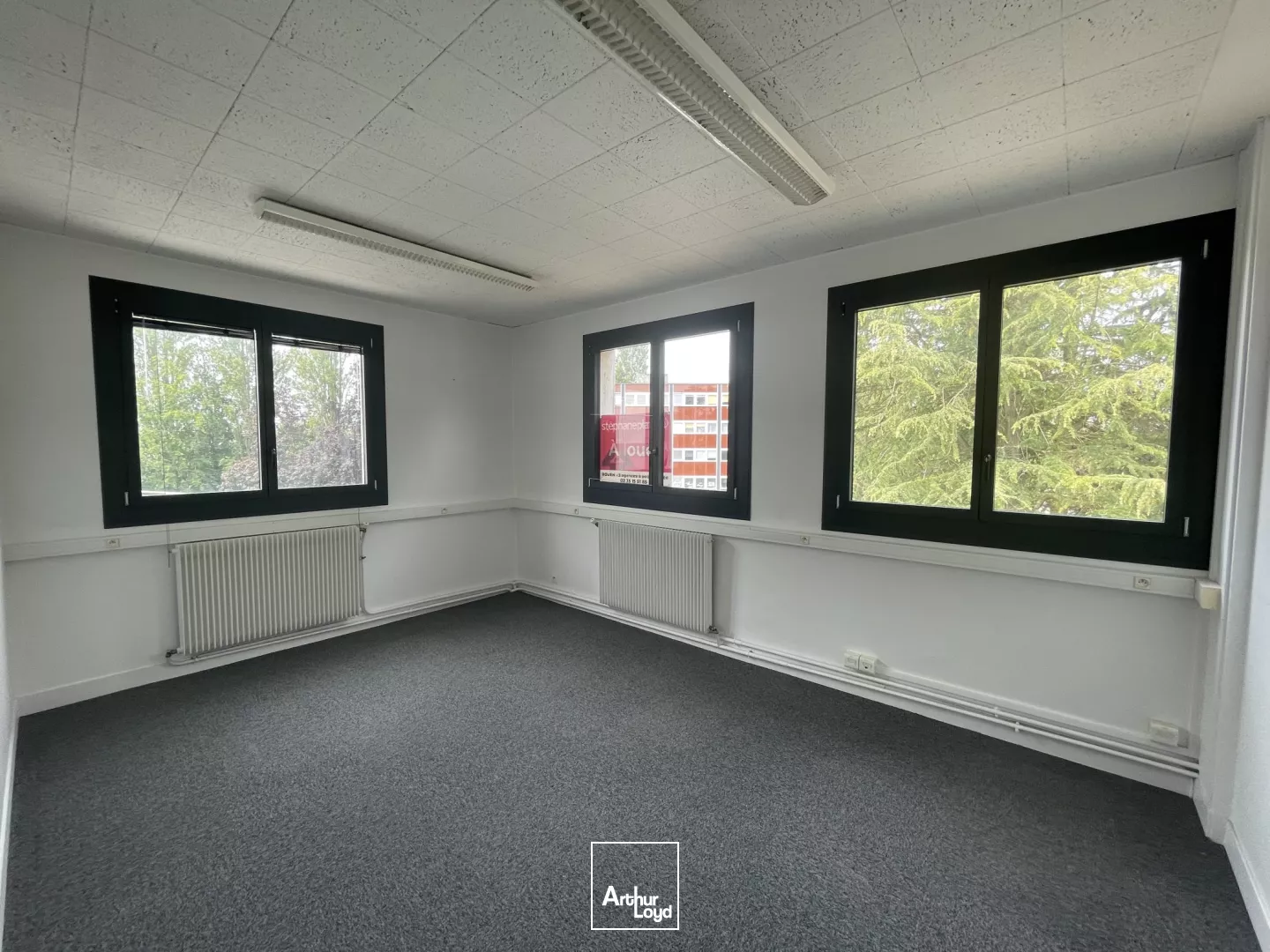 Bureaux à louer à BIHOREL 76420