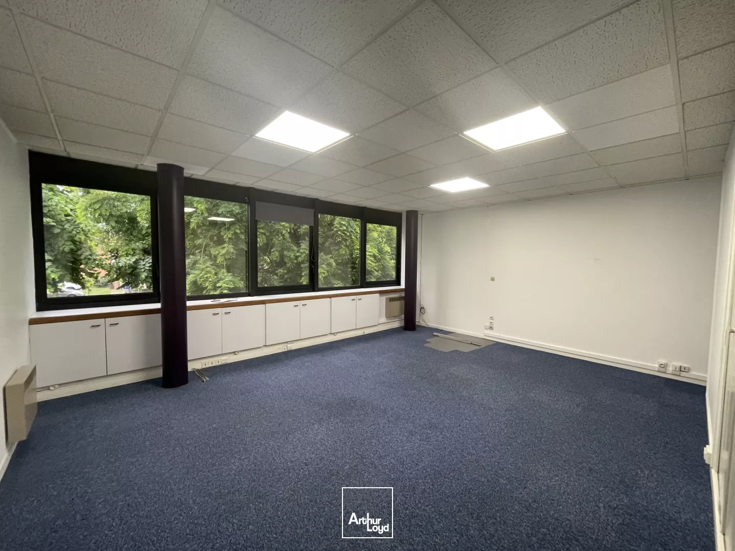 Bureaux à louer à FRANQUEVILLE SAINT PIERRE 76520