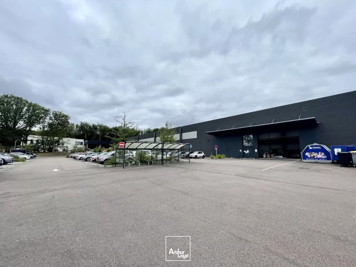 Locaux d'activité à louer à SAINT ETIENNE DU ROUVRAY 76800