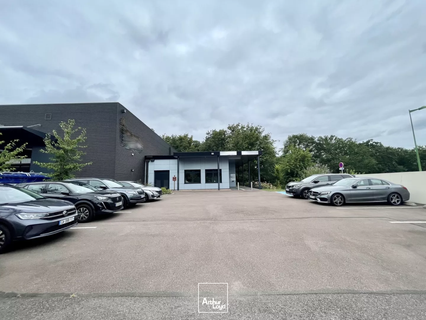 Locaux d'activité à louer à SAINT ETIENNE DU ROUVRAY 76800