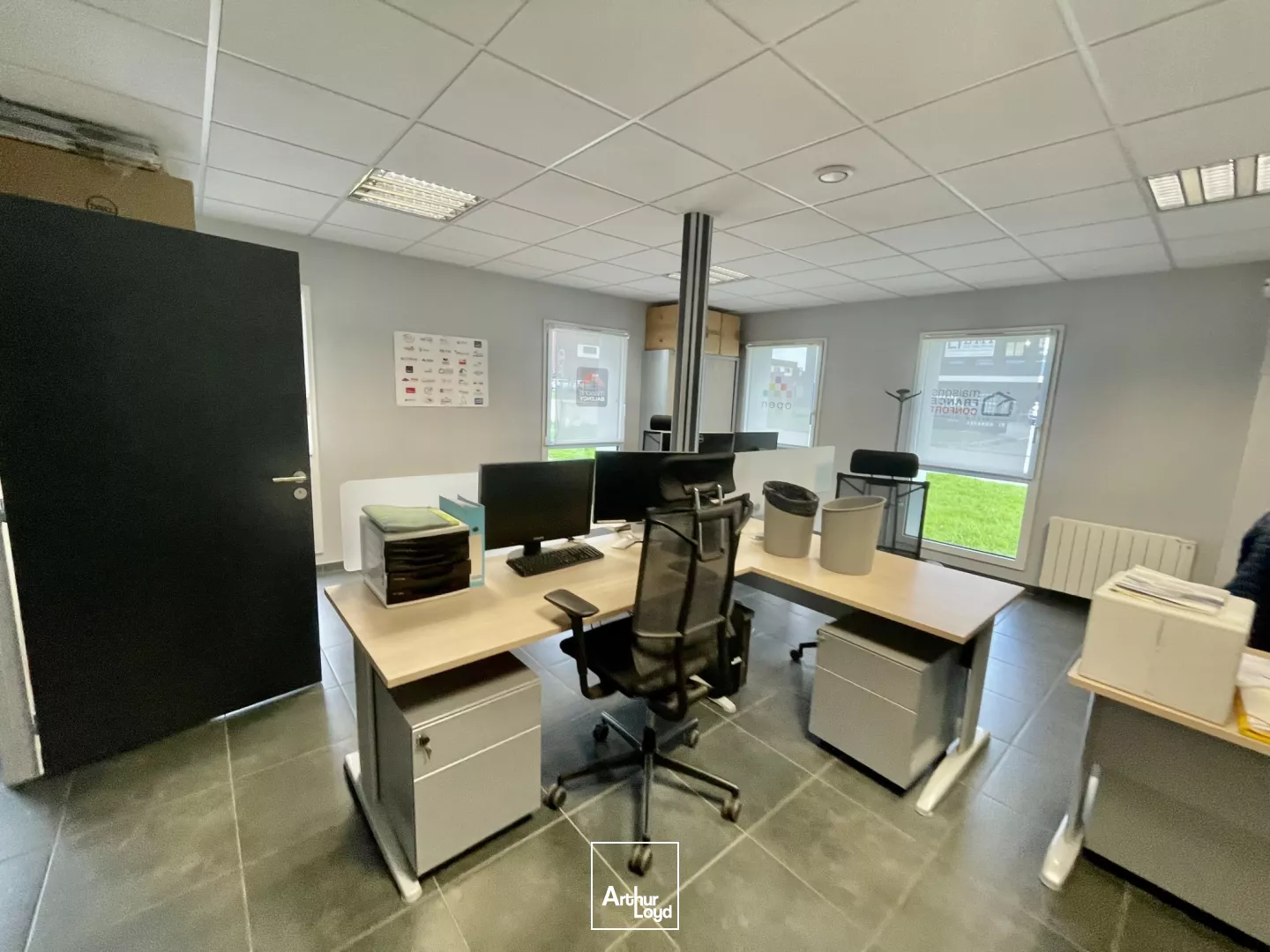 Bureaux à louer à BOOS 76520